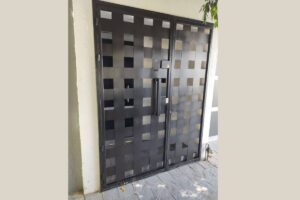 herreria para puertas decorativas